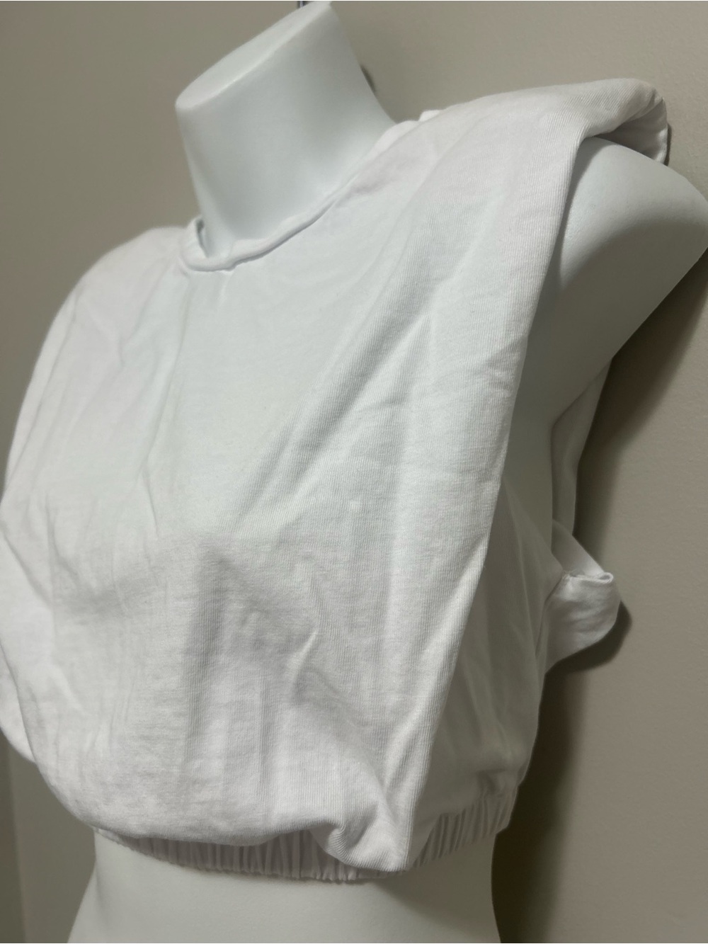 White Cropped Sleeveless Top - Picture 2 of 6